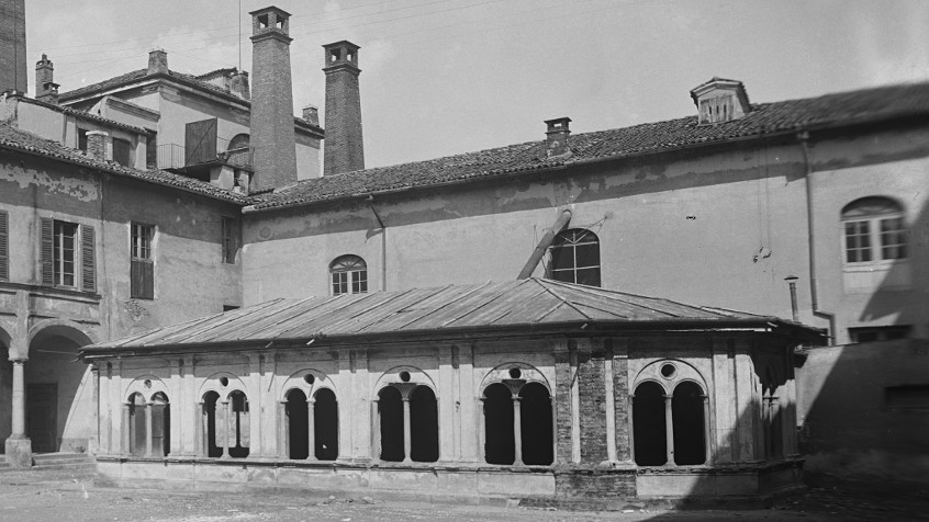 Palazzo centrale, ospedale San Matteo, Cortile legale (già del Conservatorio delle monache), 1932 (CHL E_24_35_001)